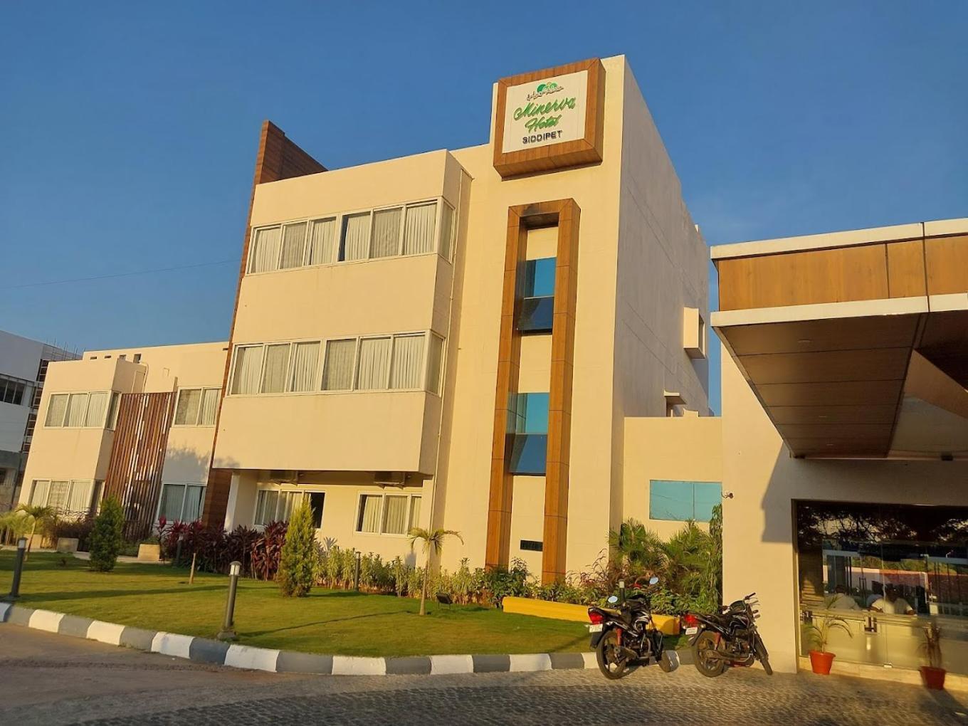 Hotel Haritha Minerva Siddipet エクステリア 写真